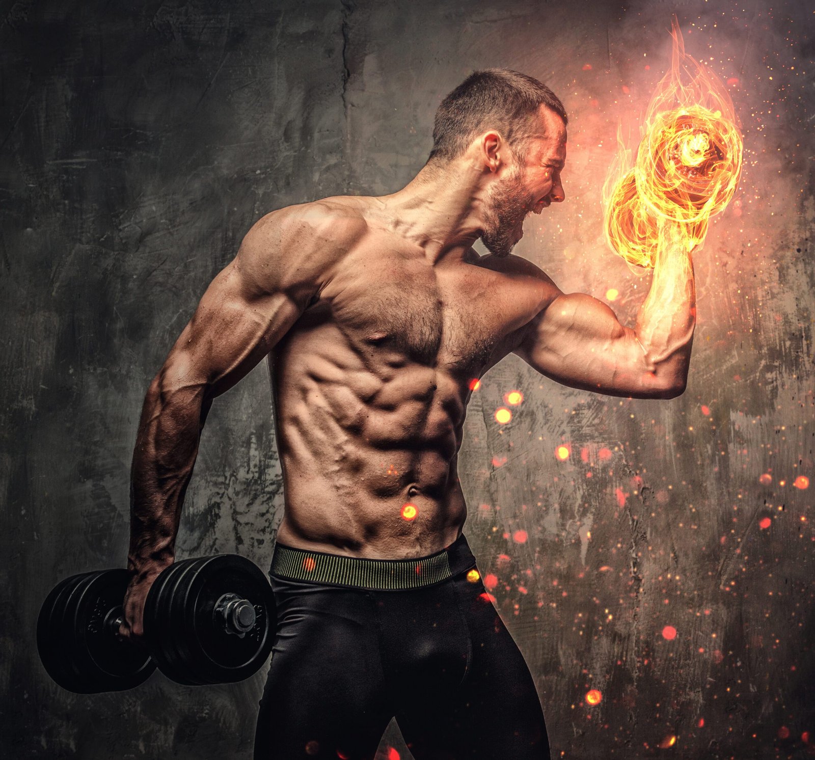 Homem adulto praticando musculação para hipertrofia.